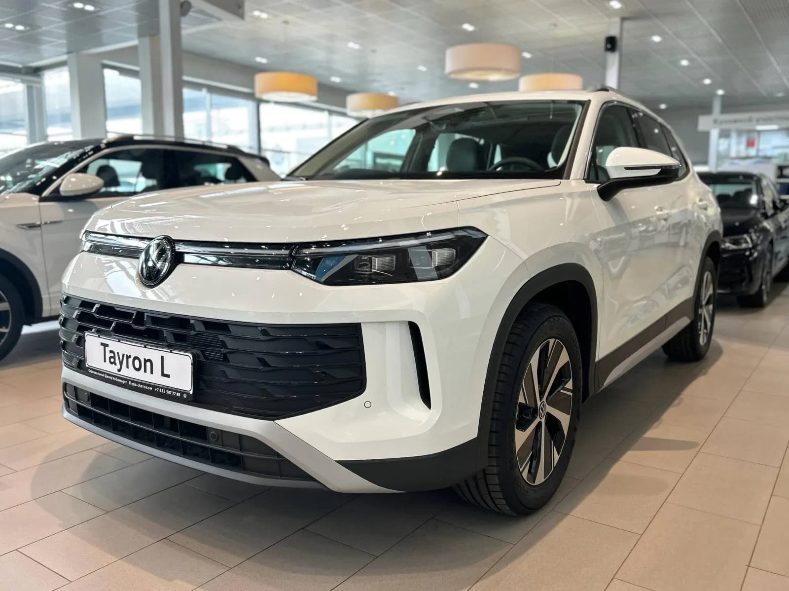 Tayron L Luxury Plus Advanced