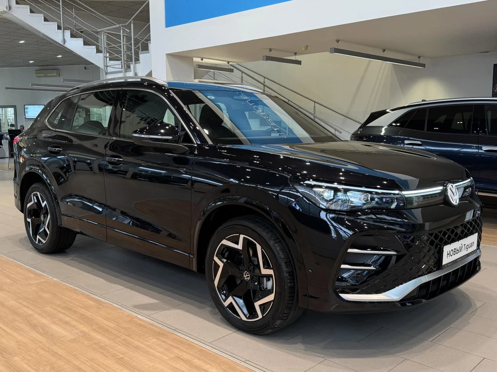 Tiguan L Pro R-Line Smart Leadership